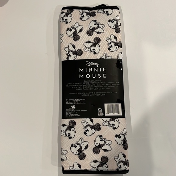 Disney Kitchen Essentials Set - Picture 9 of 11